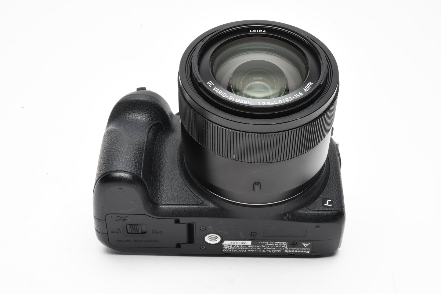 Panasonic Lumix DMC-FZ1000 Digital Point&Shoot w/25-400mm, 2batts, Great!