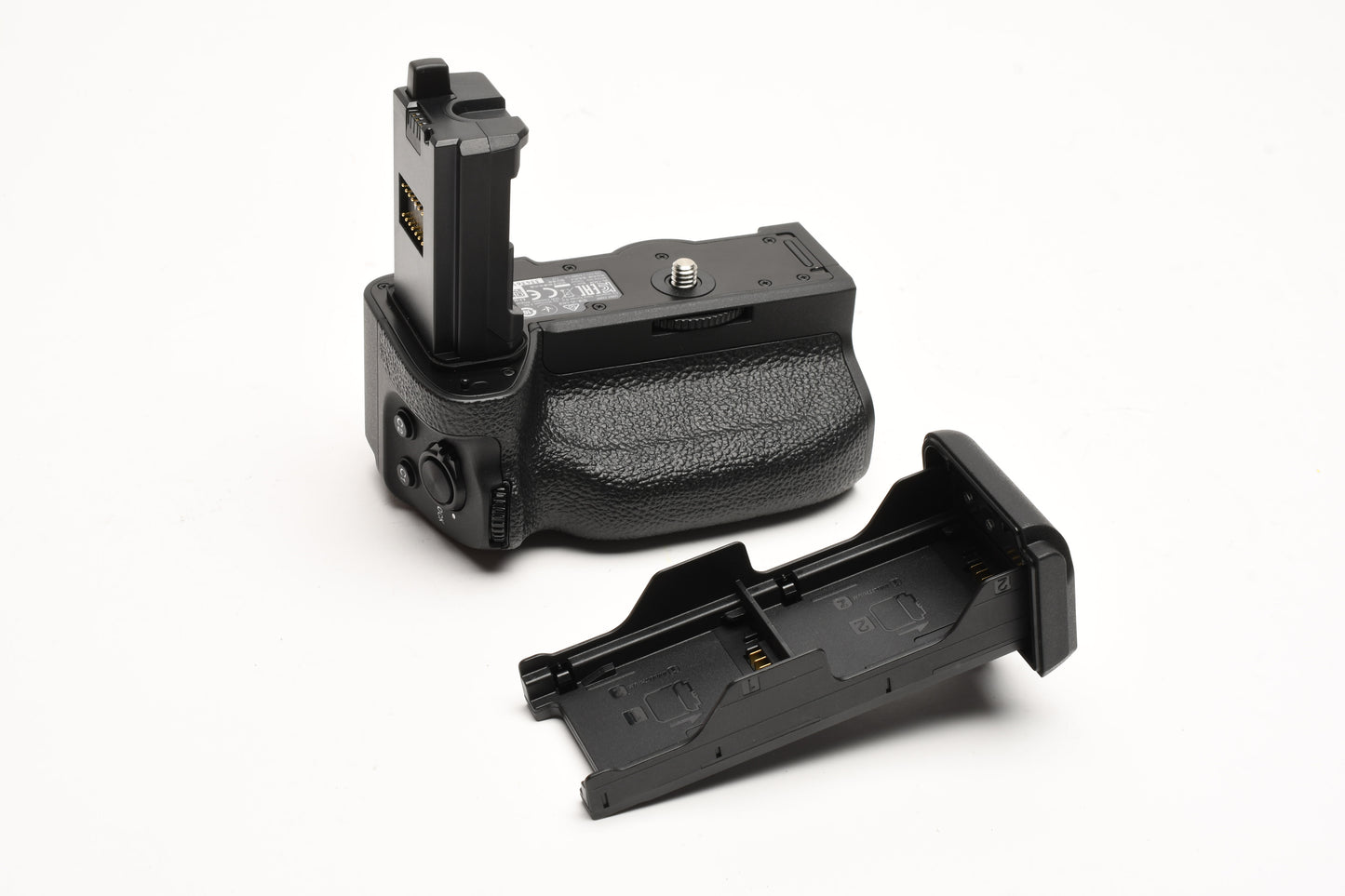 Sony VG-C4EM Vertical Battery Grip, Mint, Boxed, w/Instructions (USA)