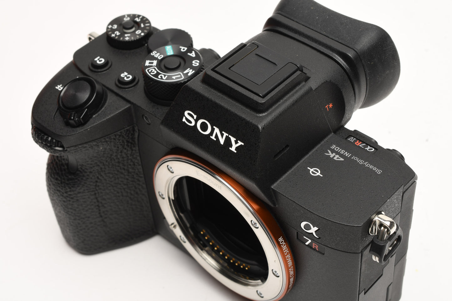 Sony a7R IV Body, Mint- Low use, Great! Only 5K Acts!