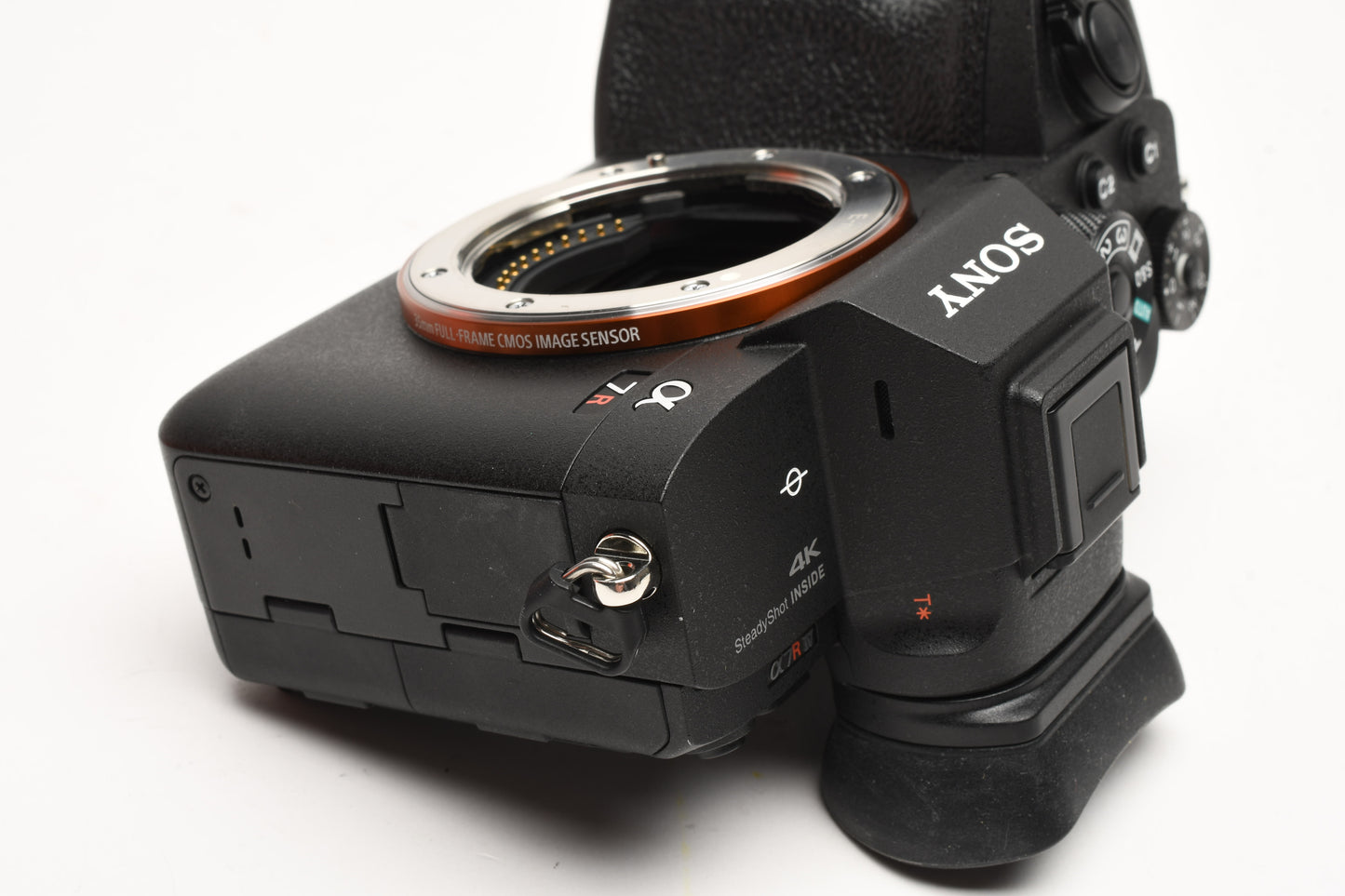 Sony a7R IV Body, Mint- Low use, Great! Only 5K Acts!