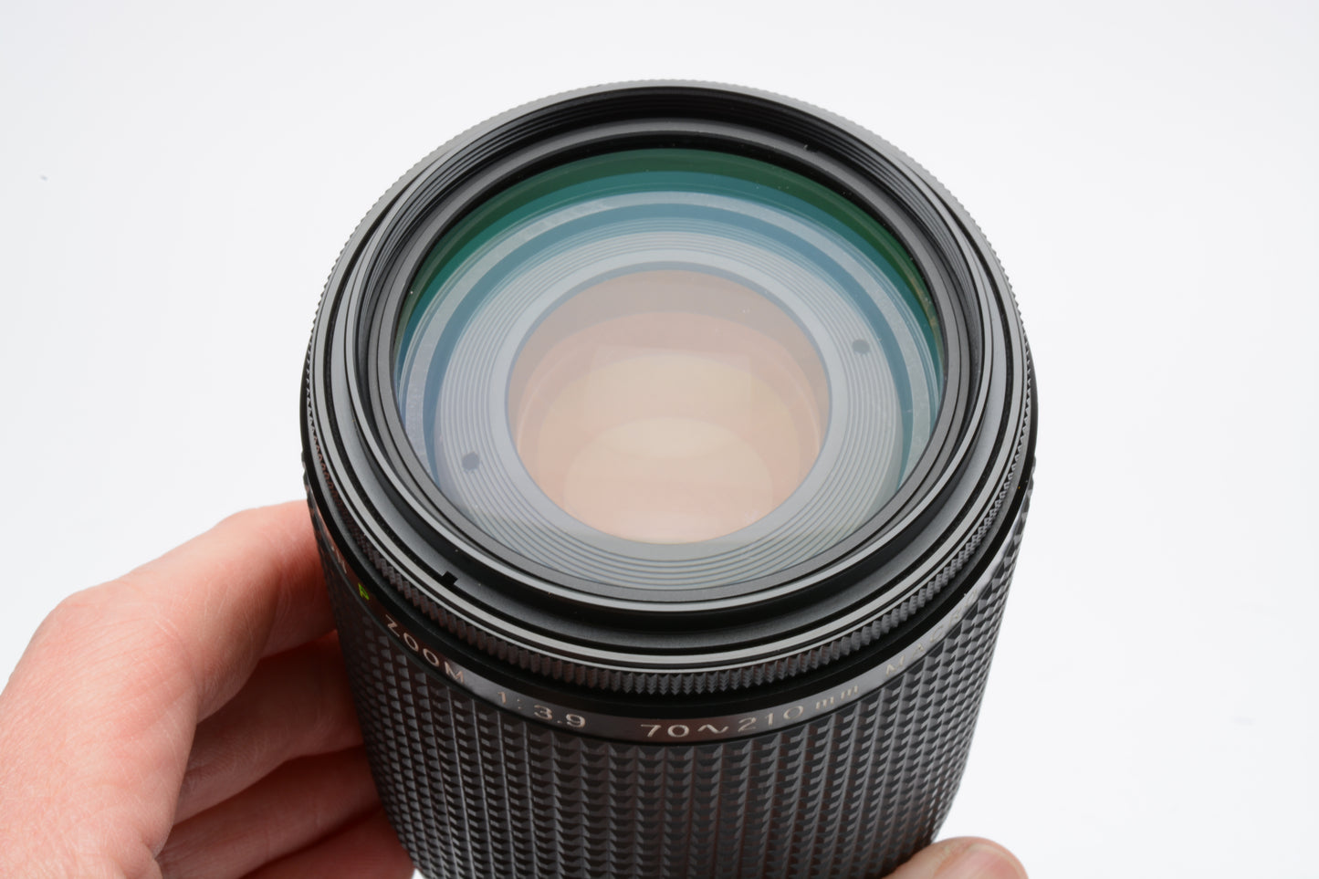 Ricoh Rikenon P 70-210mm f3.9 macro zoom lens, very clean, caps + Skylight filter