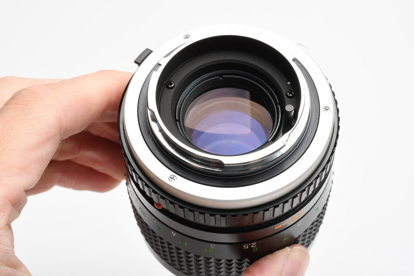 Minolta Rokkor-X 100mm f2.5 MD lens, Hood, Cap, Jewel case, Mint-