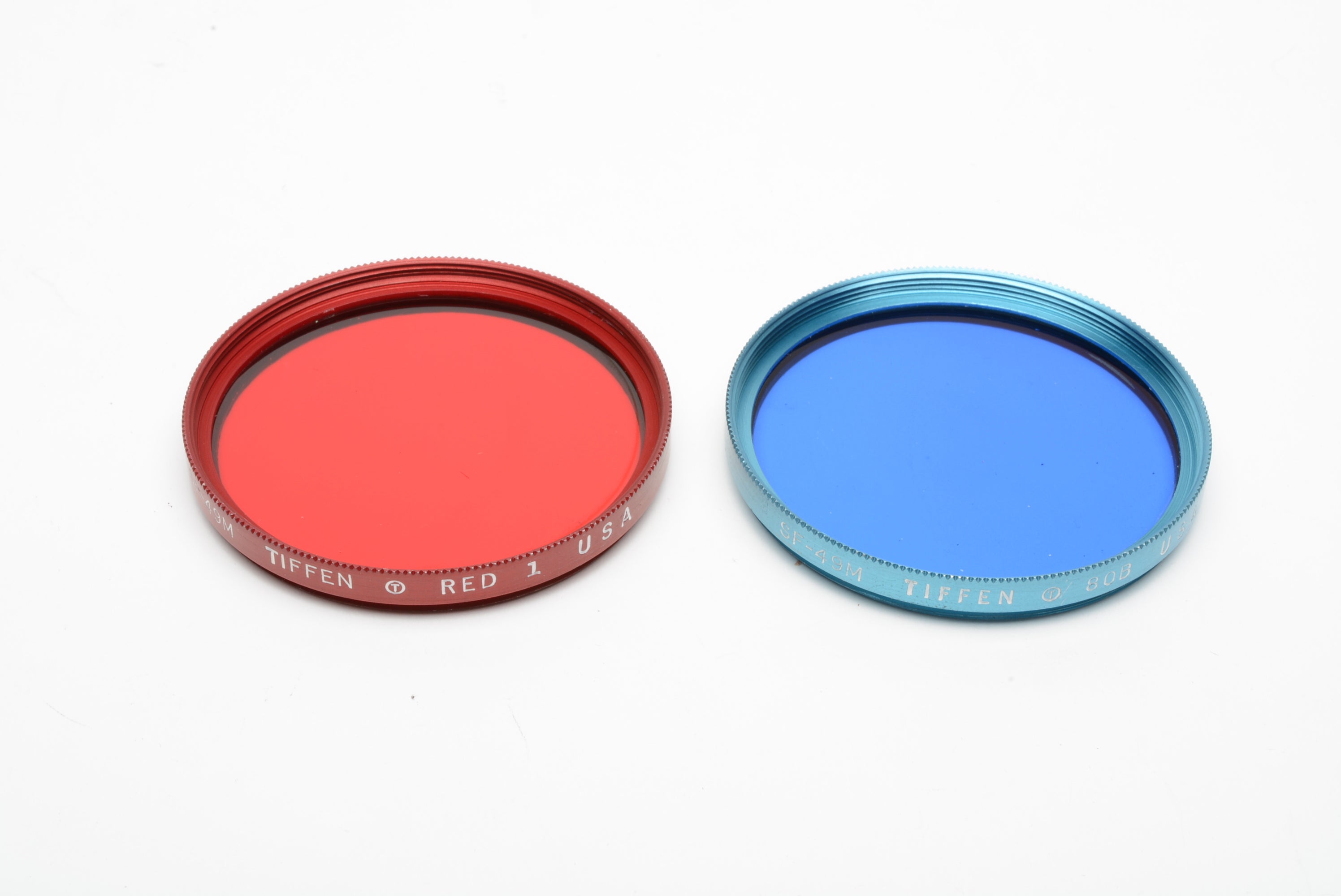 Set of 2 Tiffen 49mm filters (Red 1, 80B Blue) New – RecycledPhoto