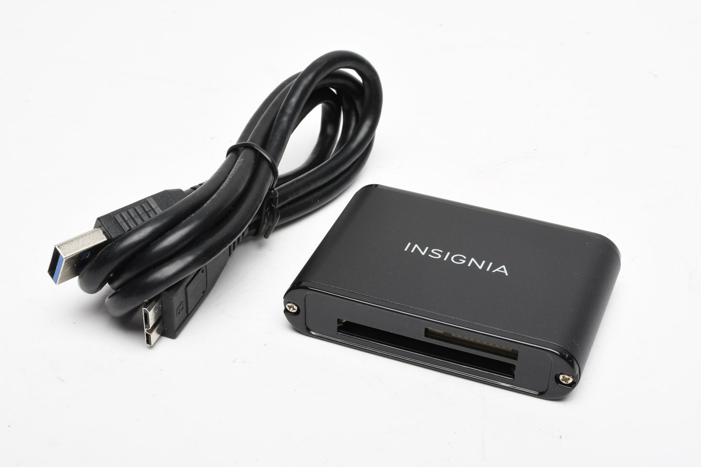 Insignia NS-DCR30A2 USB 3.0 Multi-Format Card Reader CF SD microSD