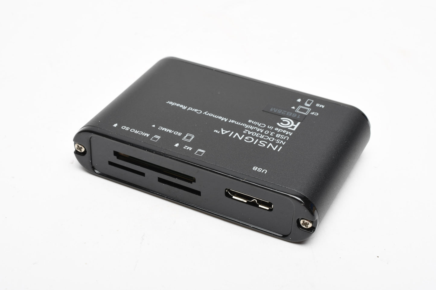 Insignia NS-DCR30A2 USB 3.0 Multi-Format Card Reader CF SD microSD