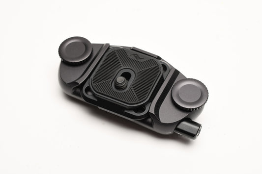 Peak Design Capture Clip V3 w/QR plate and anchor, Mint