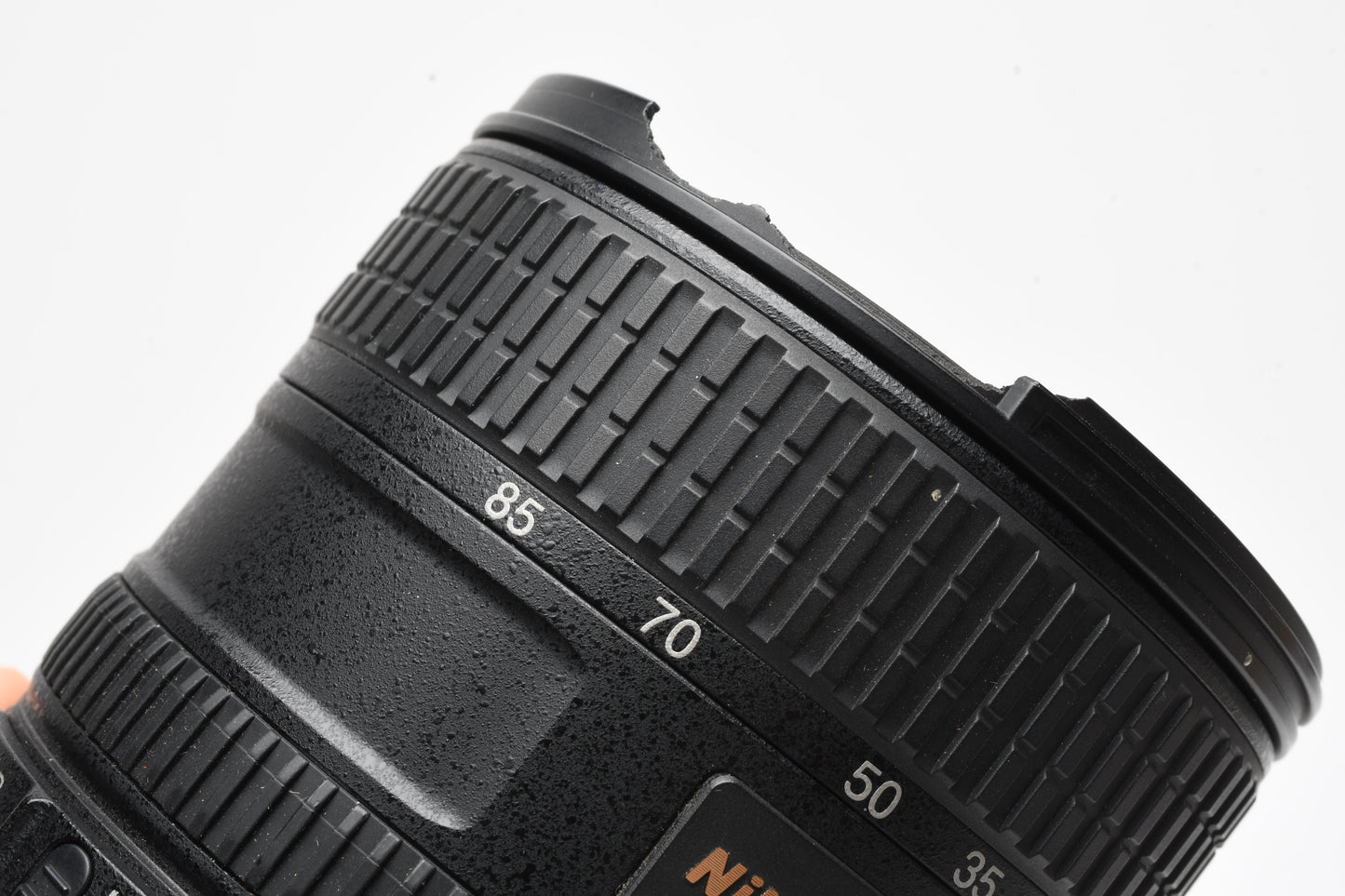 Nikon Nikkor AFS 24-85mm f3.5-4.5G ED VR zoom lens, Hood, Pouch, *Read
