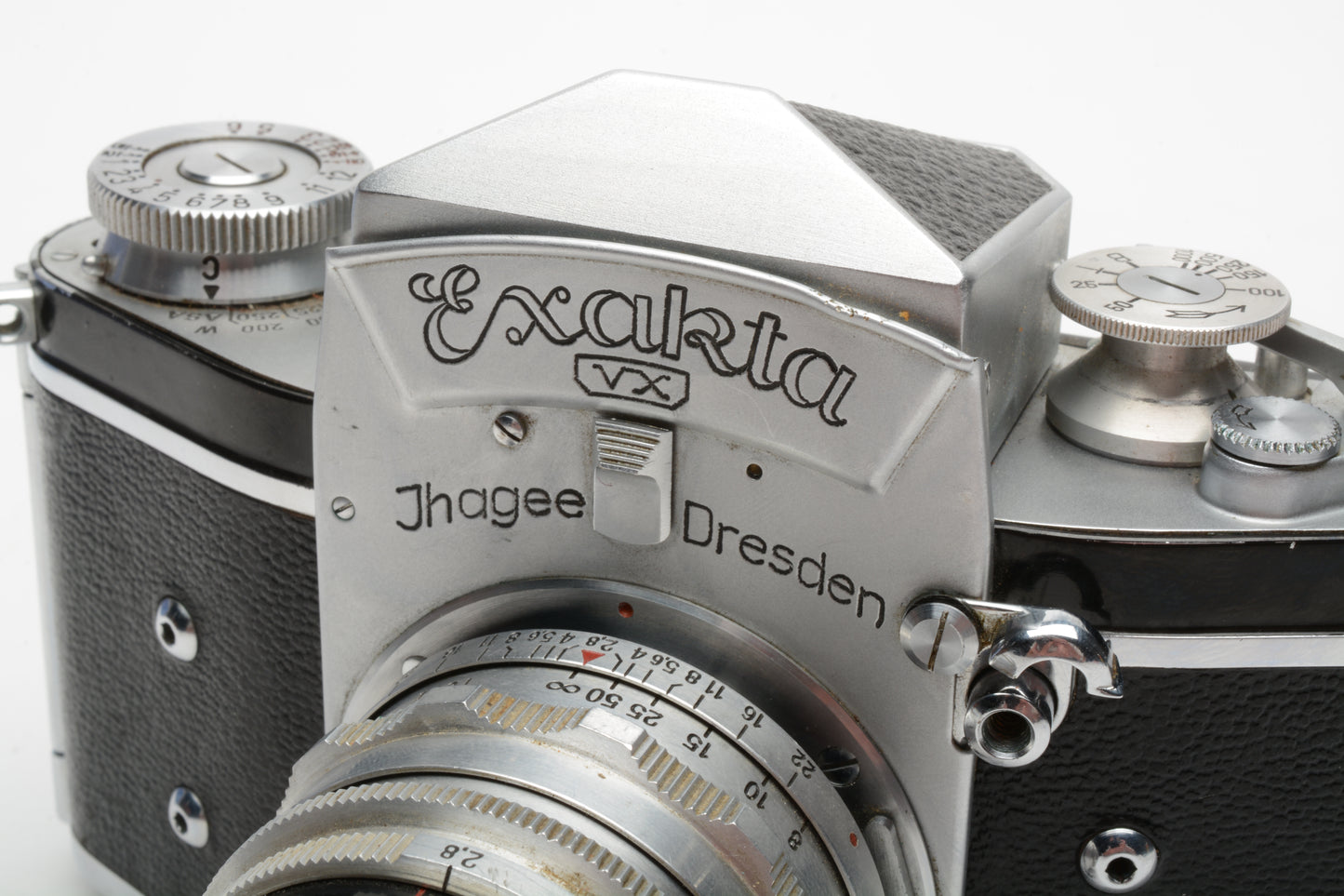 Jhagee Exakta VX w/Zeiss Tessar 50mm f2.8, case, tested, very nice!