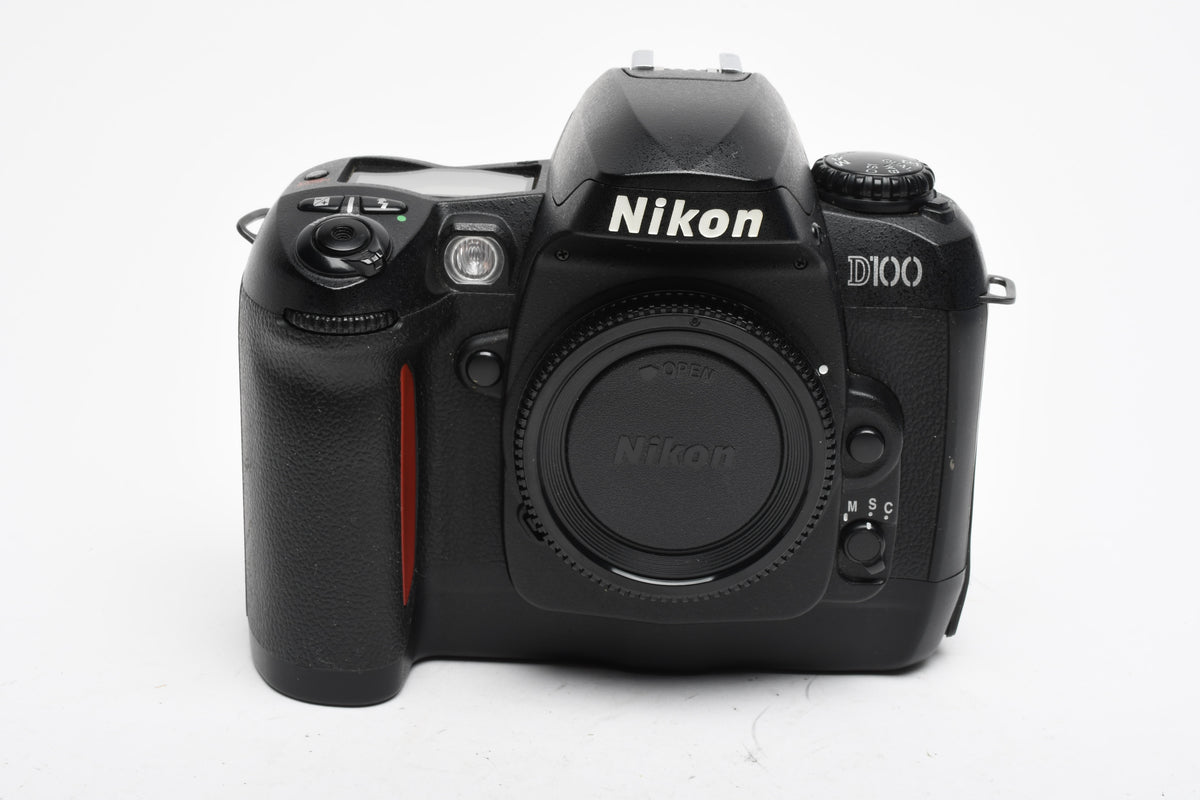 Nikon D100 6.1MP DSLR Body, batt, charger, manual, strap, CF, tested, Box