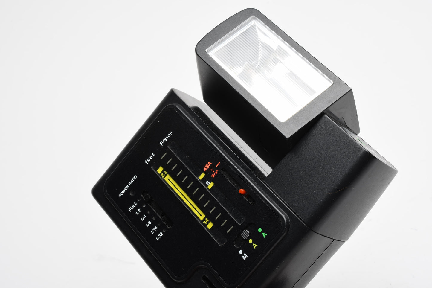 Sunpak Auto 322 Electronic flash, Tested, clean, nice vertical design (Boxed)