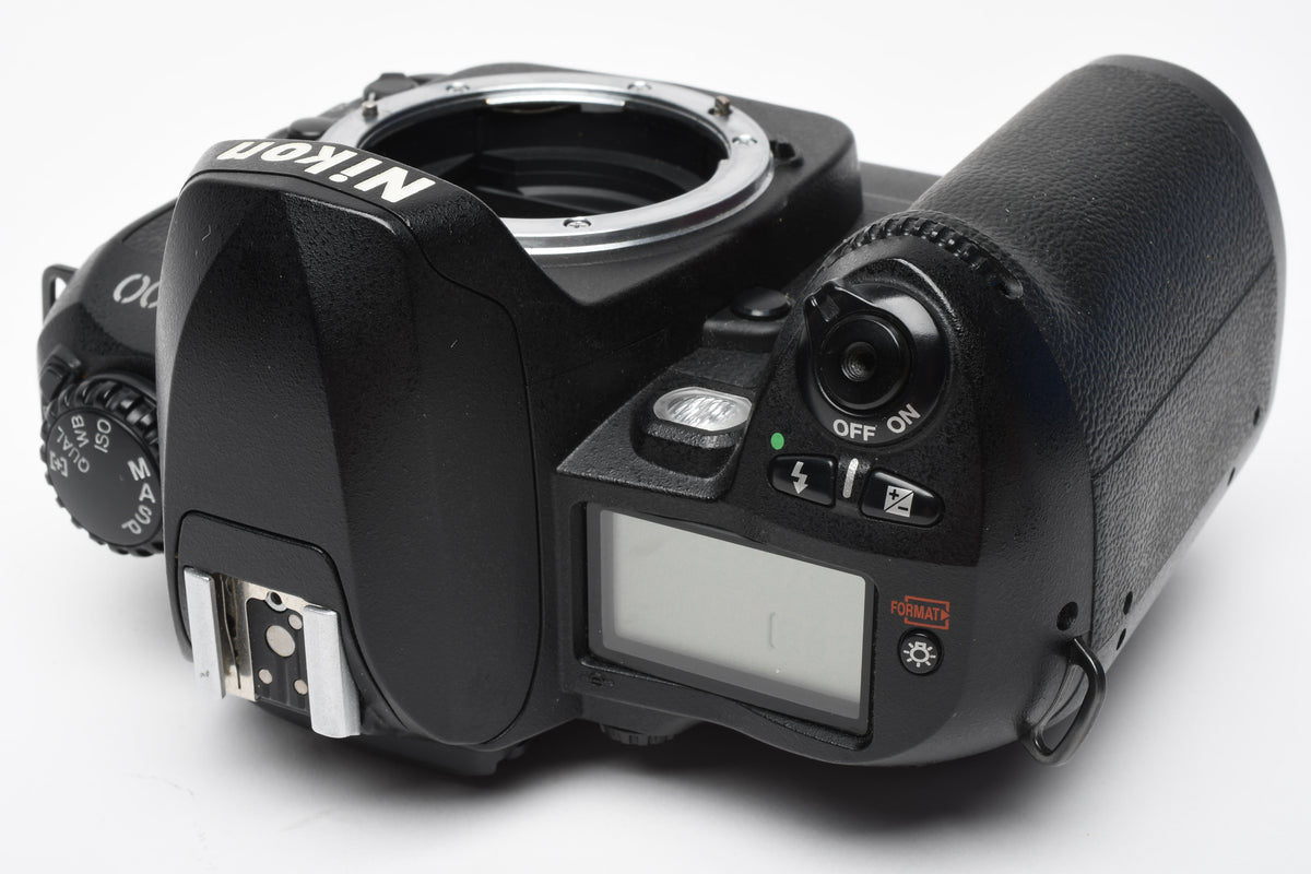 Nikon D100 6.1MP DSLR Body, batt, charger, manual, strap, CF, tested, Box