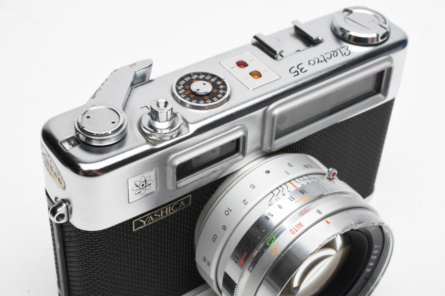 Yashica Electro 35 35mm camera w/Yashinon DX 45mm f1.7, Case, Parts or Repair