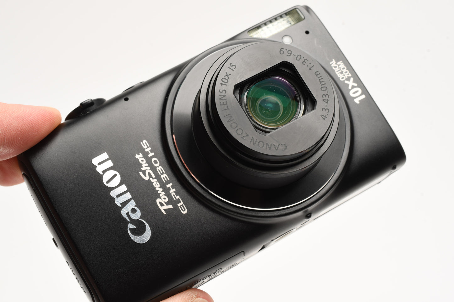 Canon Powershot Elph 330HS 12.1MP Digital Point&Shoot camera +32GB SD