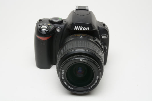 Nikon D40 DSLR body w/Nikkor 18-55mm f3.5-5.6G ED II , batt+charger+SD, 1680 Acts!