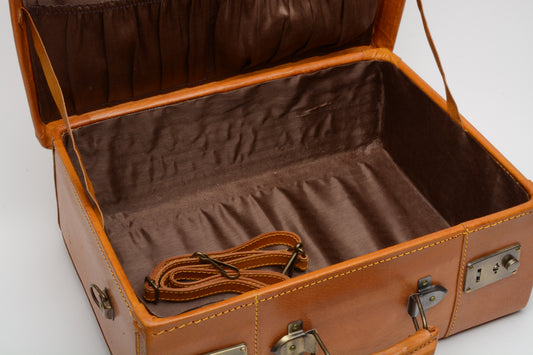 Vintage valise-style tan case 14 x 10.5 x 5.5", clean handle + strap