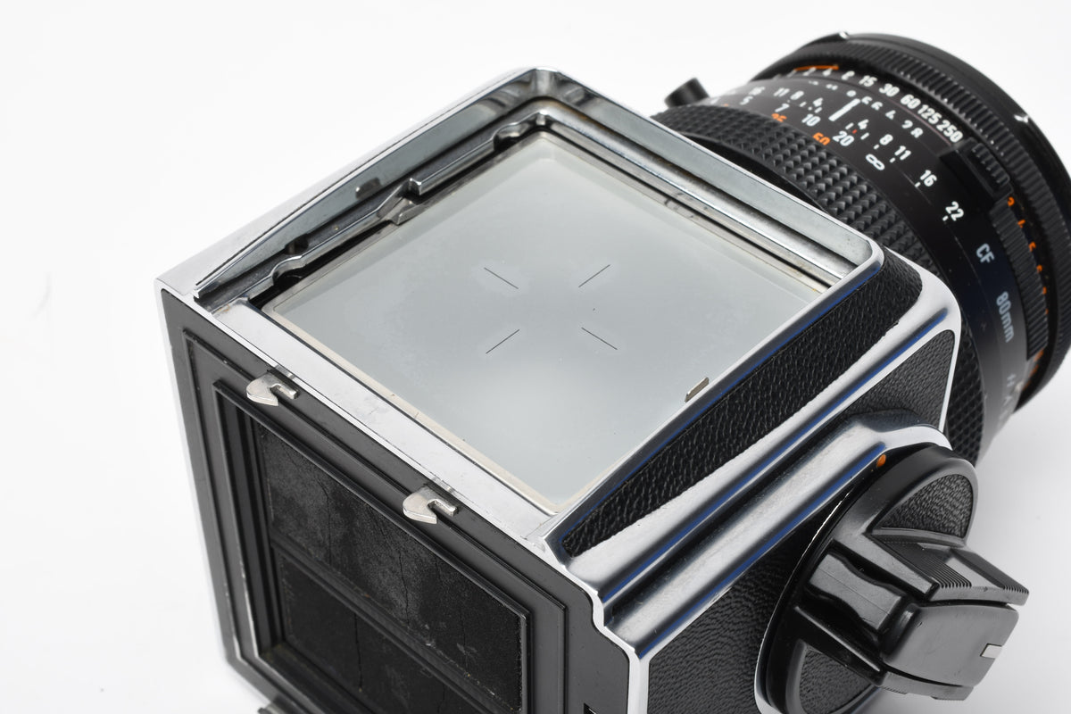Hasselblad 500C/M Body, WLF, 80mm T* f2.8 Planar, Clean accurate, Great!