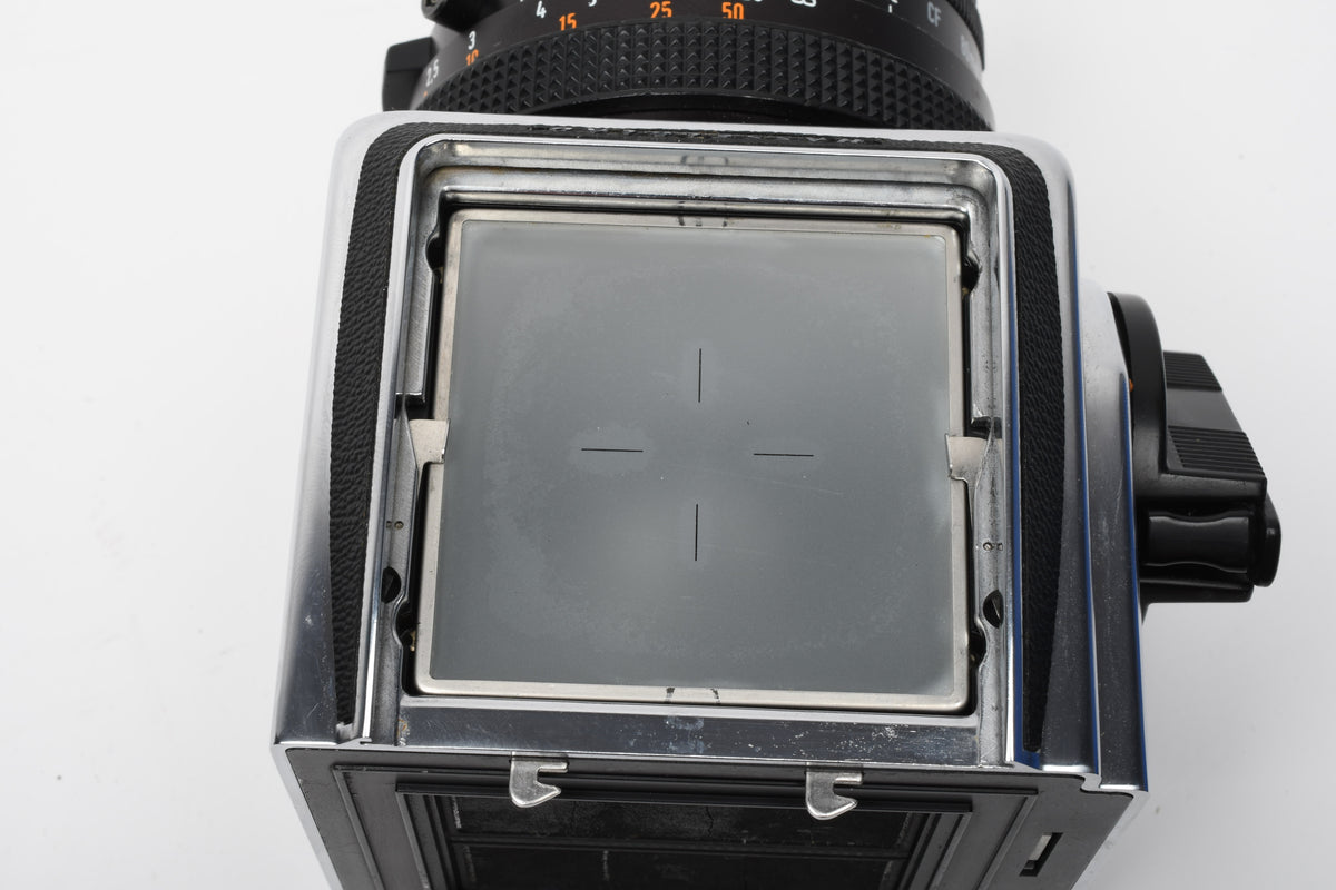 Hasselblad 500C/M Body, WLF, 80mm T* f2.8 Planar, Clean accurate, Great!