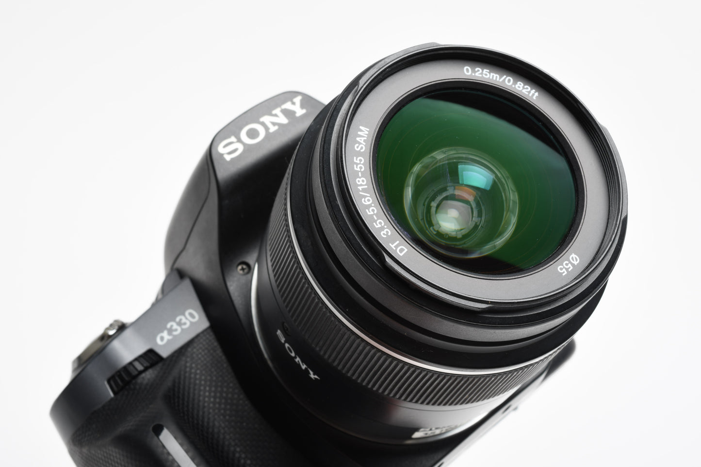 Sony DSLR-A330 A330 10.2MP DSLR w/18-55mm zoom, flash, batt+charger