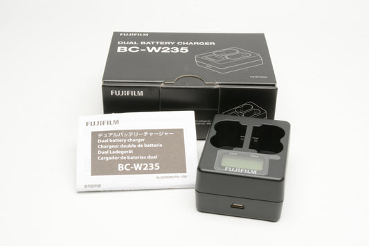 Fujifilm BC-W235 Dual Battery Charger #16651459 NIB