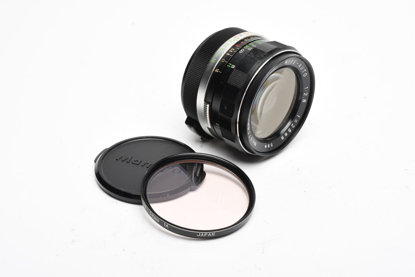 Soligor 28mm f2.8 M42 Mount prime lens, Great! w/Cap, 1A, Nice