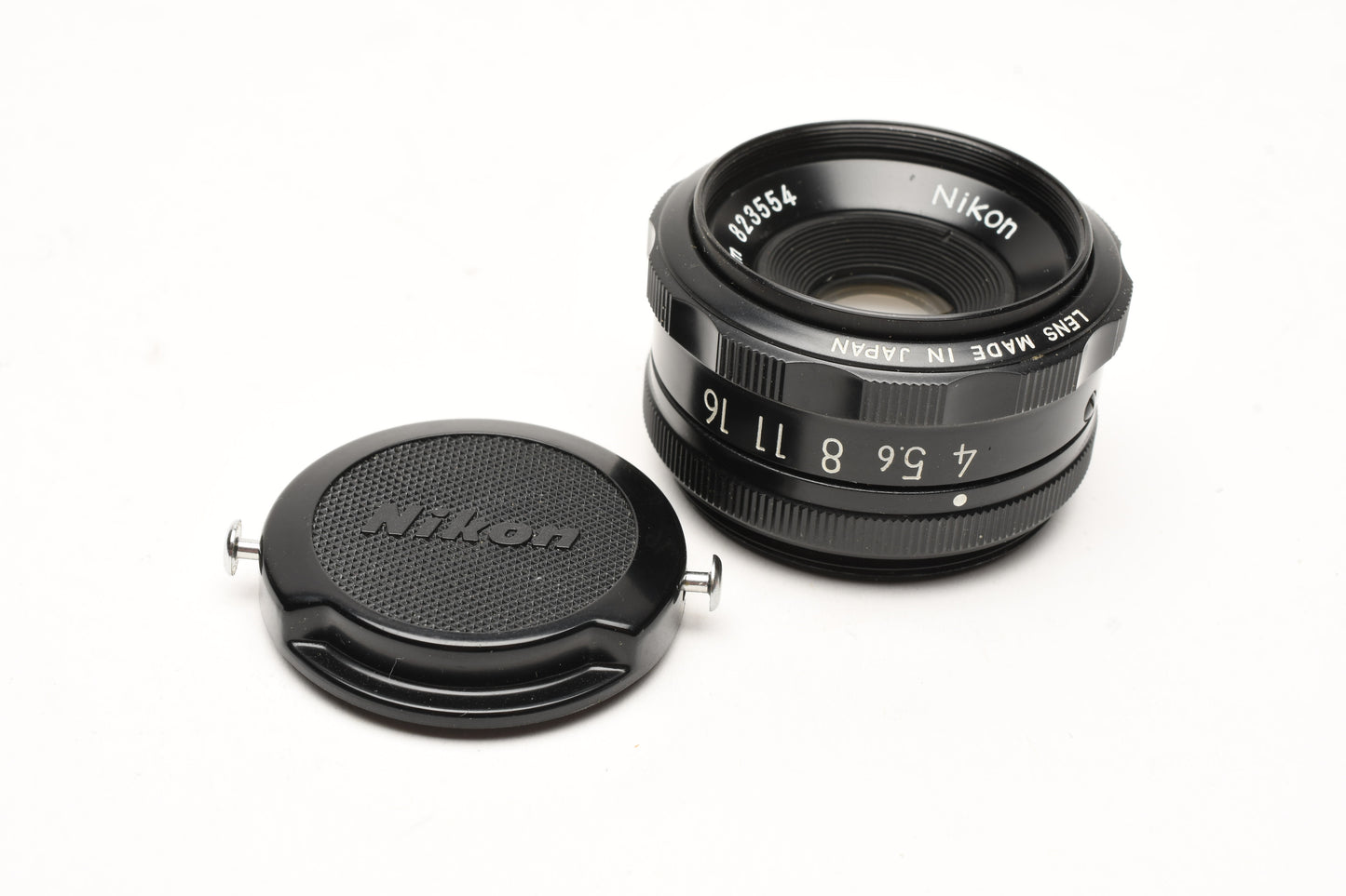 Nikon EL-Nikkor 50mm f4 enlarging lens, cap, Very clean