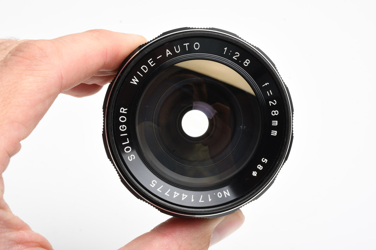 Soligor 28mm f2.8 M42 Mount prime lens, Great! w/Cap, 1A, Nice
