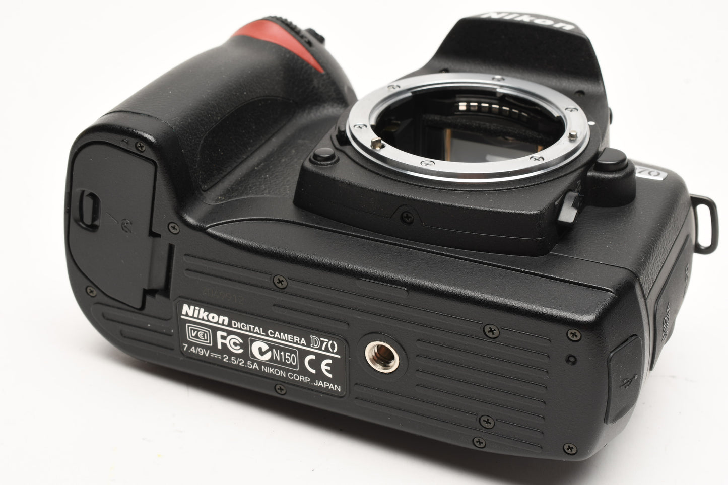 Nikon D70 DSLR body w/batt, charger, 4GB CF card, Only 1344 Acts, Boxed, Mint-