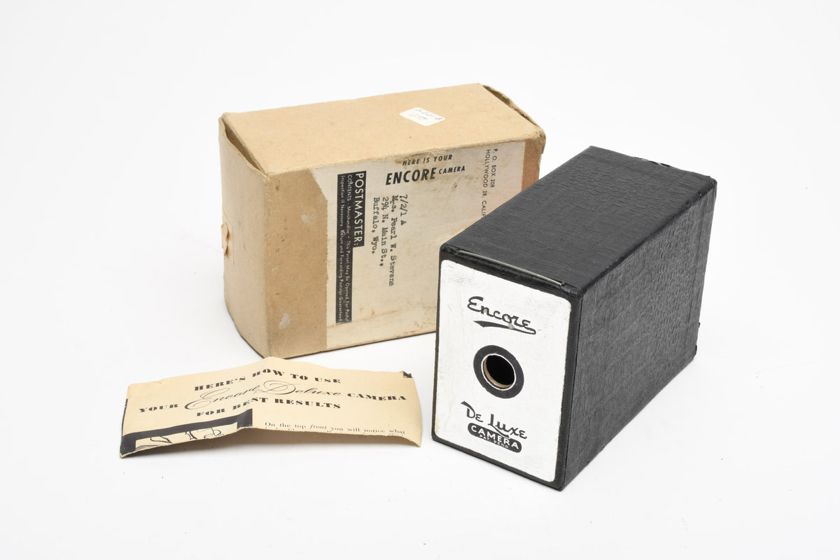 Encore Deluxe Box Camera, Boxed, Nice collector