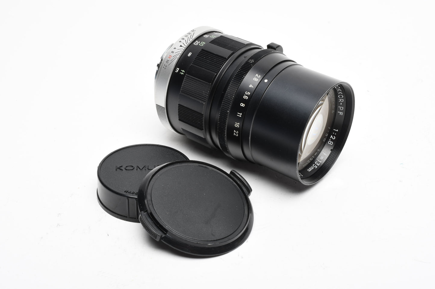 Minolta Rokkor PF 135mm f2.8 MD Mount, Caps, Great Portrait lens
