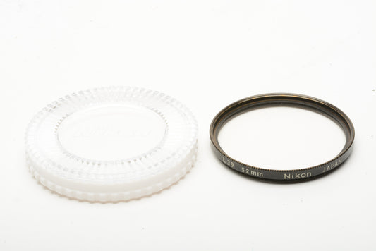 Nikon 52mm L39 Clear filter, jewel case, very clean