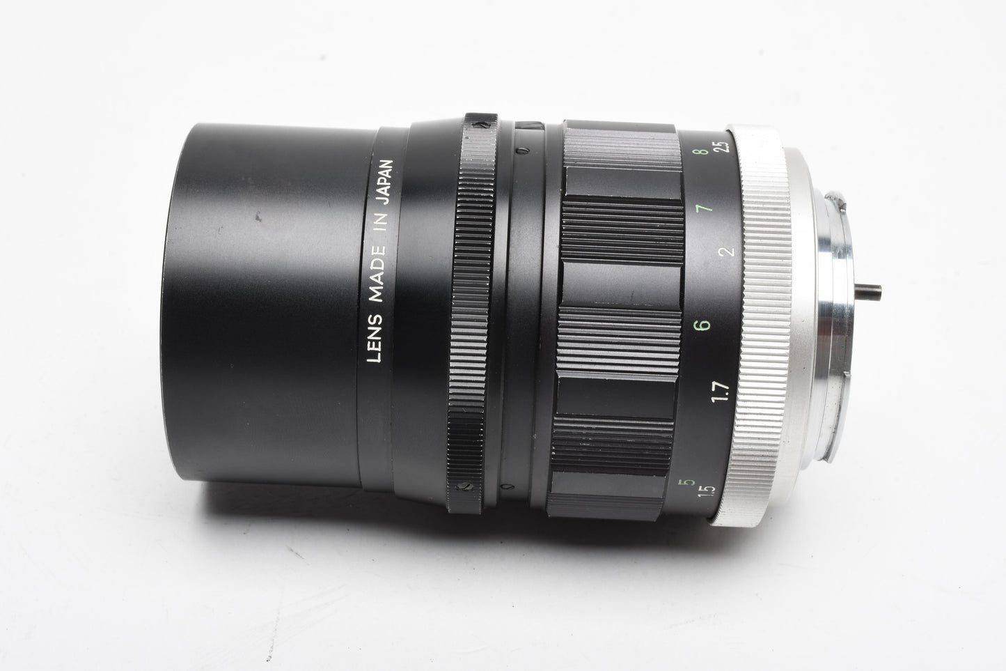 Minolta Rokkor PF 135mm f2.8 MD Mount, Caps, Great Portrait lens