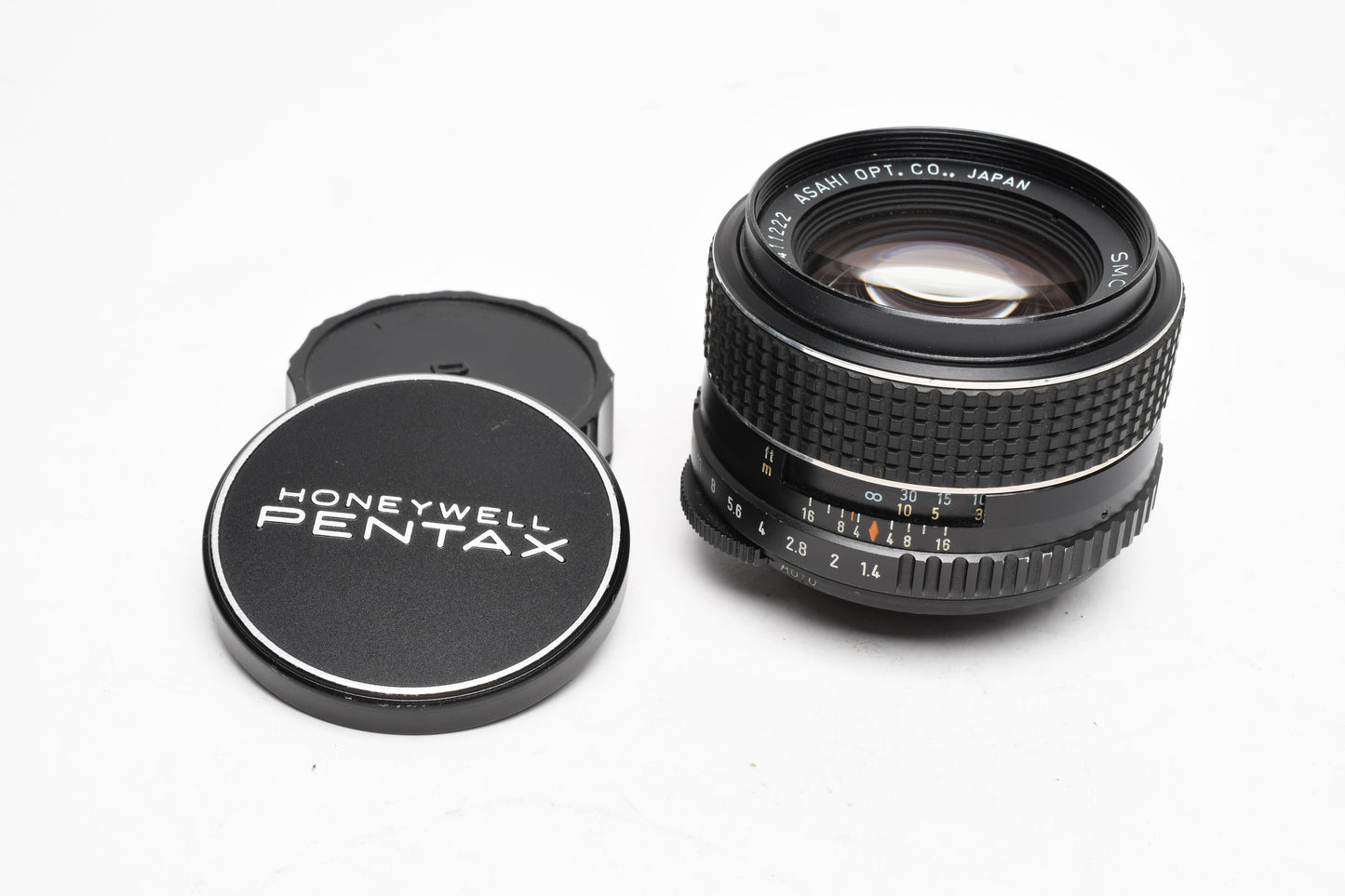 Pentax SMC Takumar 50mm f1.4 M42 mount lens, w/Caps, Nice!
