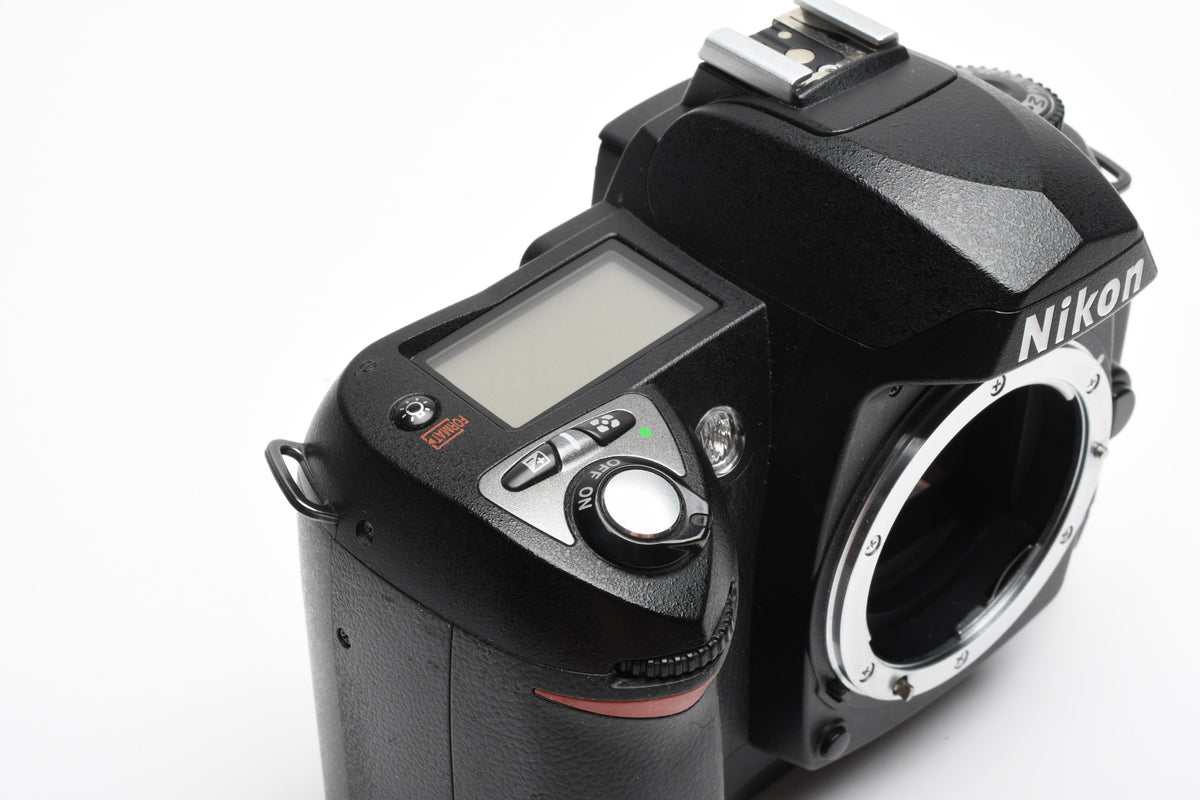 Nikon D70 DSLR body w/batt, charger, strap, Only 4308 Acts, Tested