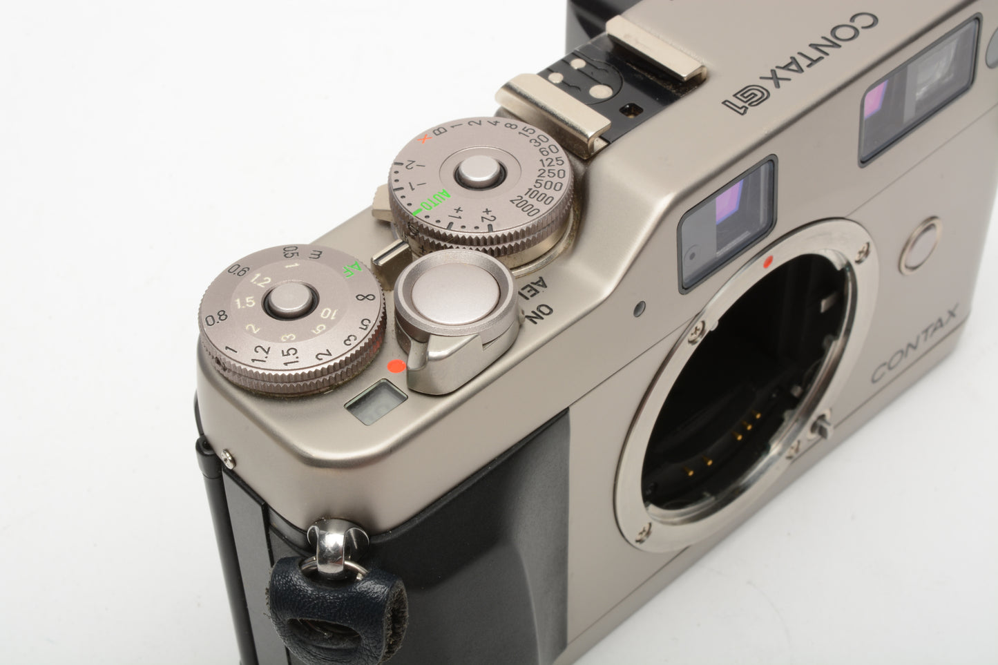 Contax G1 35mm Rangefinder camera, Clean, w/Strap and cap, tested, great!