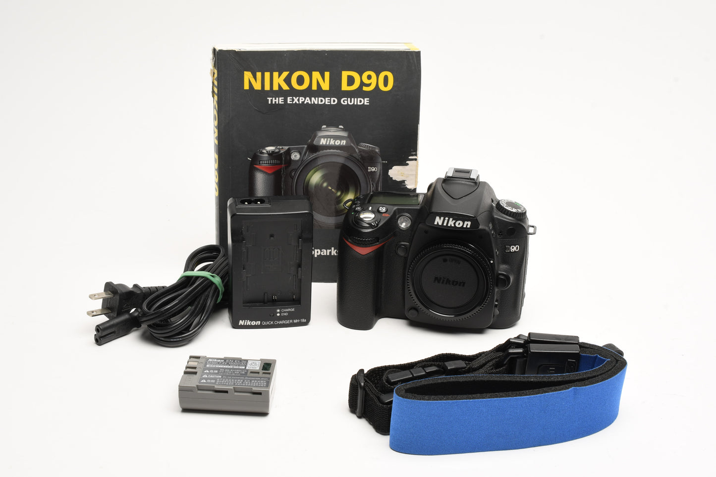 Nikon D90 DSLR body, batt, charger, strap, Only 9701 Acts, very clean,+Book