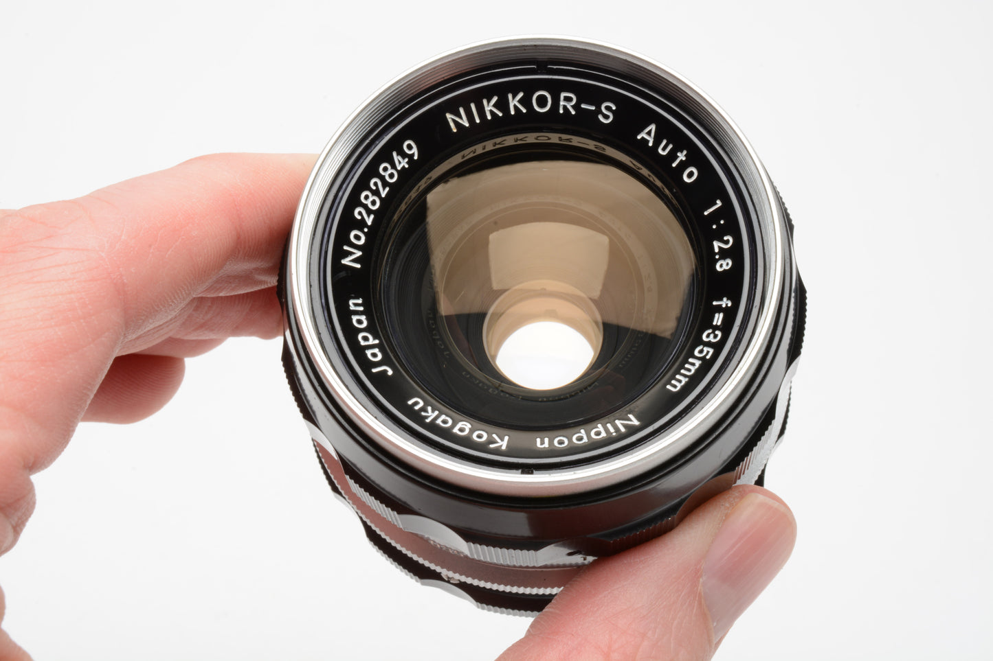 Nikon Nippon Kogaku Nikkor-S 35mm f2.8 Non-Ai Lens, Mint-