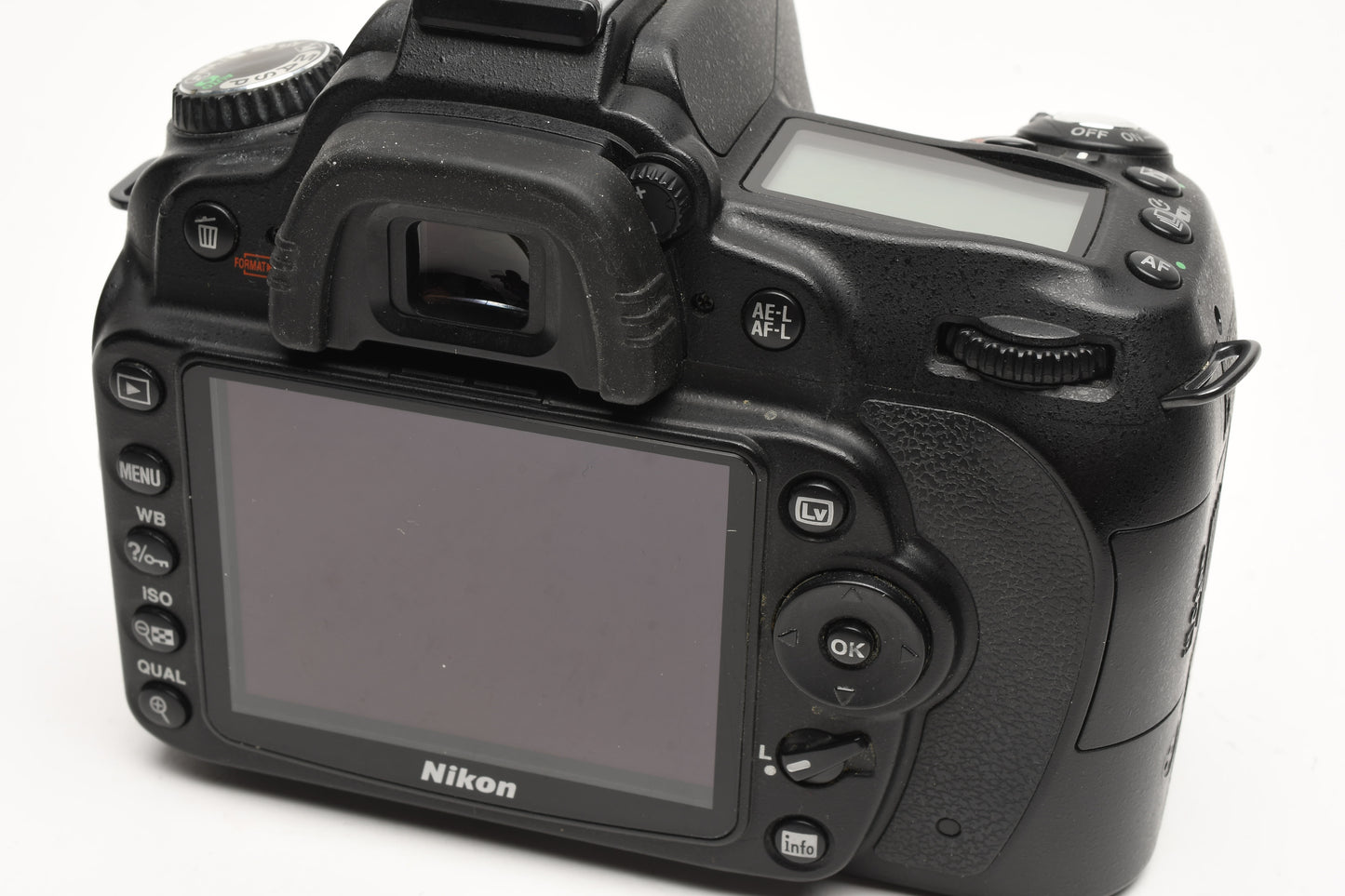 Nikon D90 DSLR body, batt, charger, strap, Only 9701 Acts, very clean,+Book