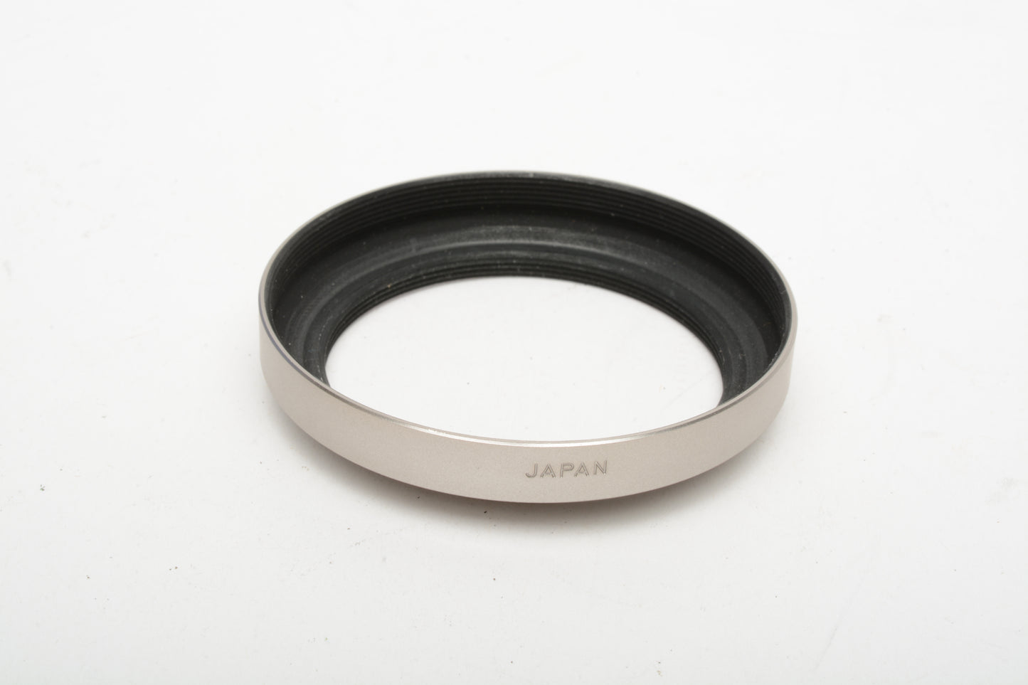 Contax GG-1 Lens hood, Mint