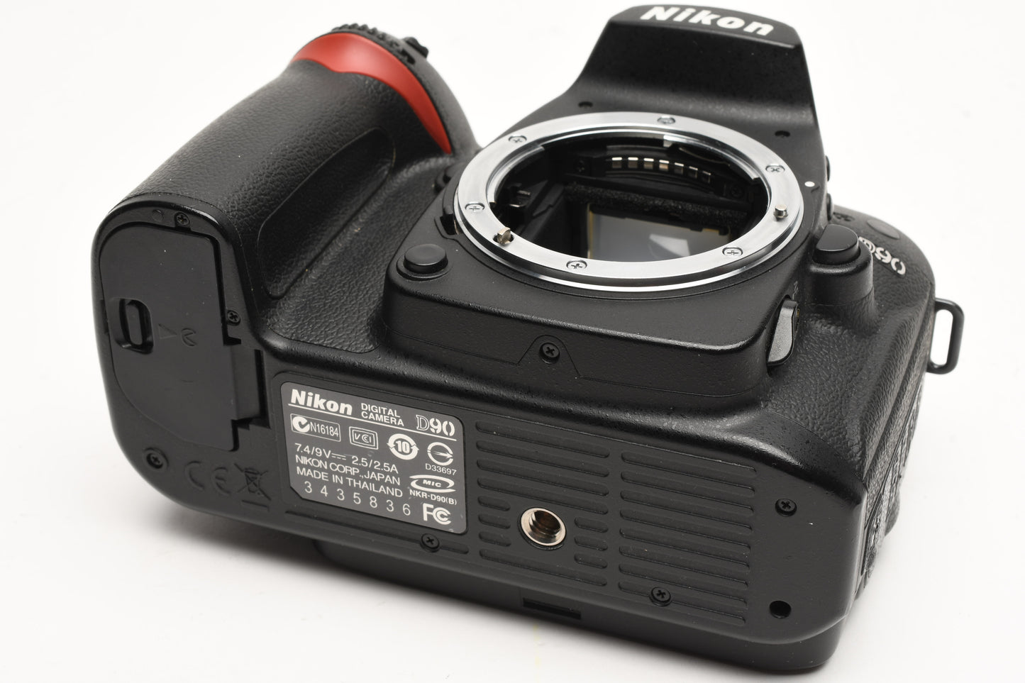 Nikon D90 DSLR body, batt, charger, strap, Only 9701 Acts, very clean,+Book