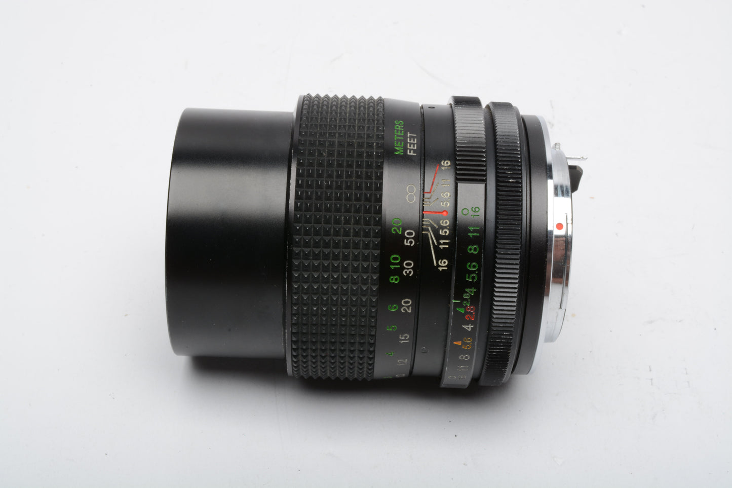 Vivitar 135mm f2.8 Portrait lens for Pentax PK Mount, Caps + UV filter