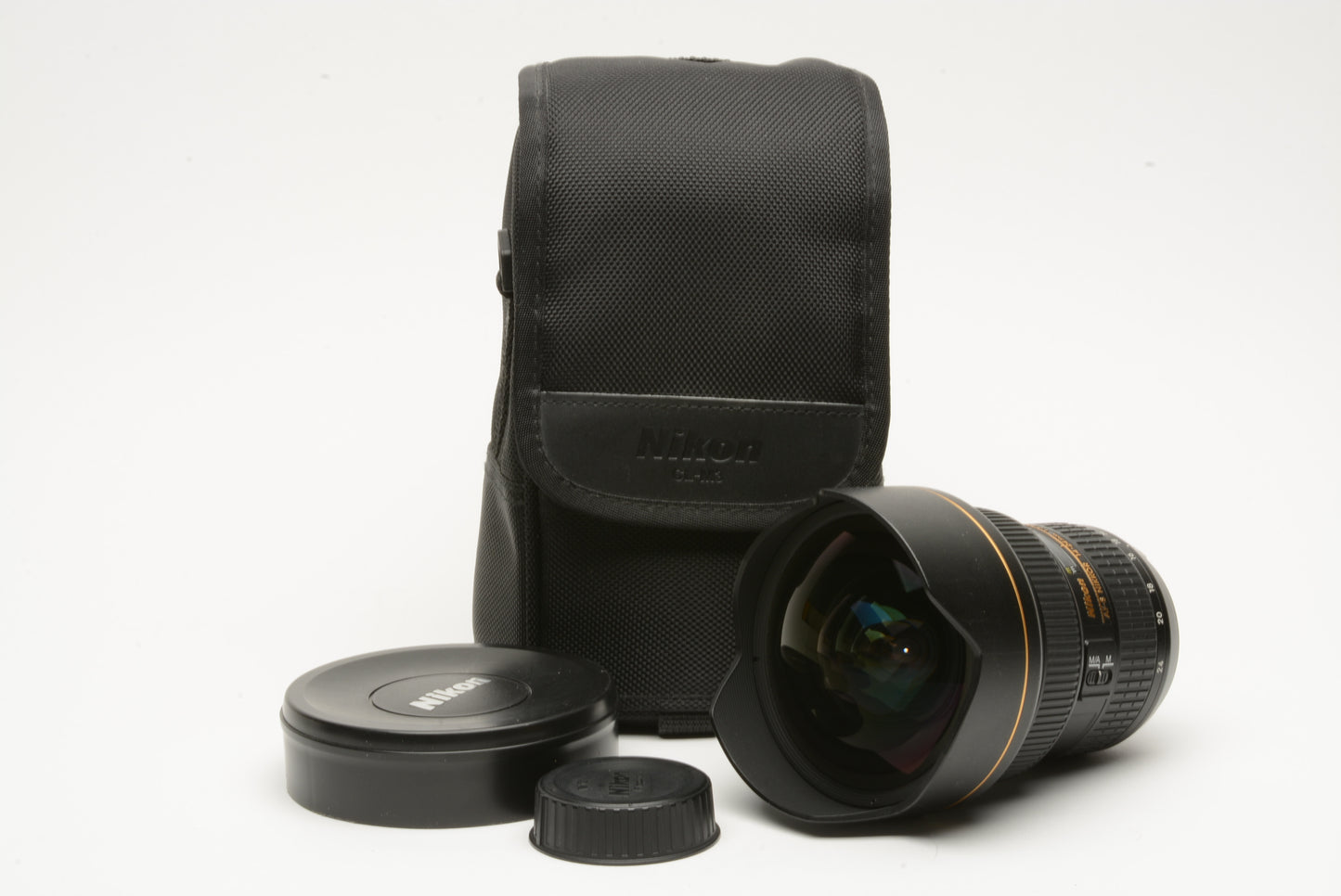 Nikon AF-S Nikkor 14-24mm f/2.8 G ED N w/Case, Caps