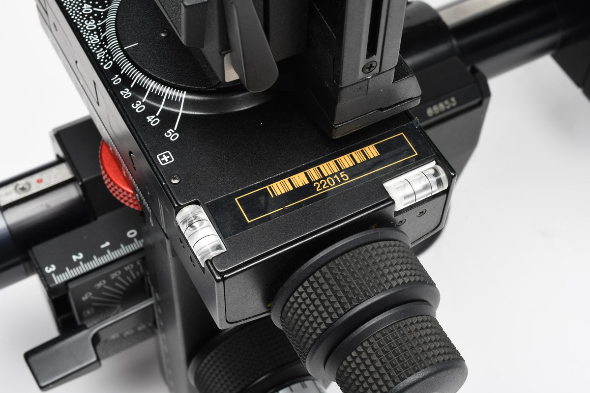 Sinar 4x5 X camera w/ Rodenstock 210mm f5.6,  Mint-, Boxed