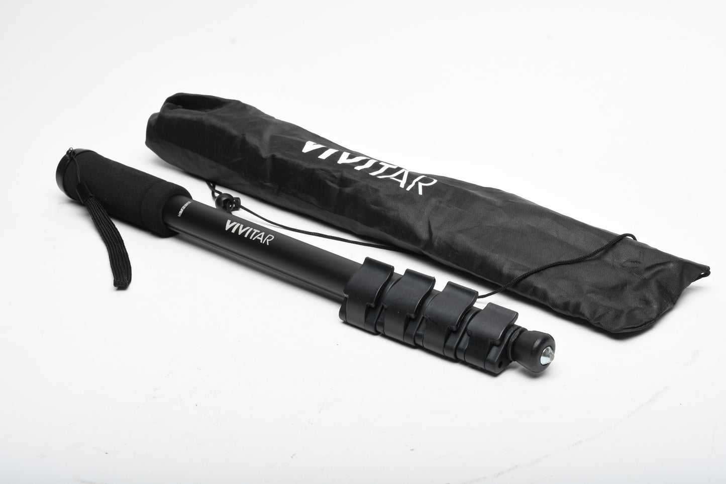 Vivitar 1041818 monopod 16" folded, 60" extended, Clean