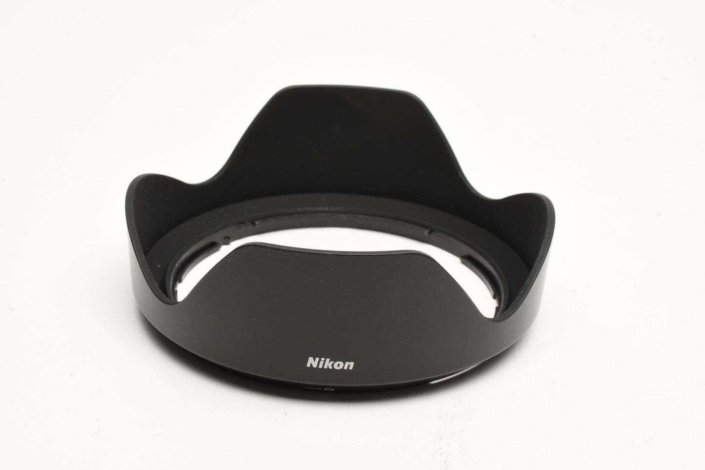 Nikon HB-CP1 lens hood for Coolpix P1000, Mint