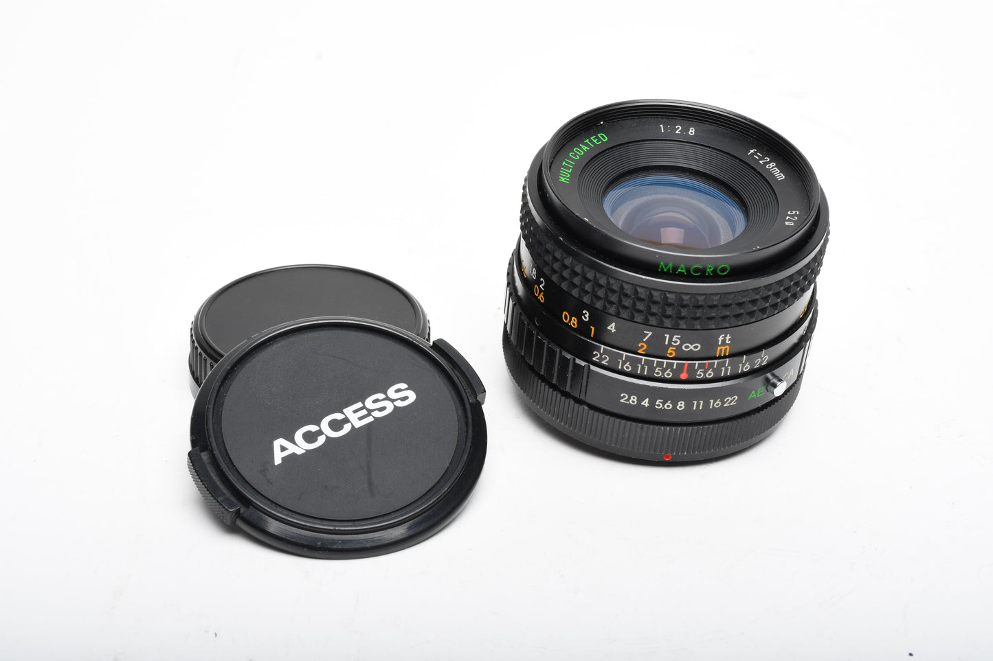 Sears 28mm f2.8 wide angle lens for Canon FD Mount w/1:4 macro, Good!