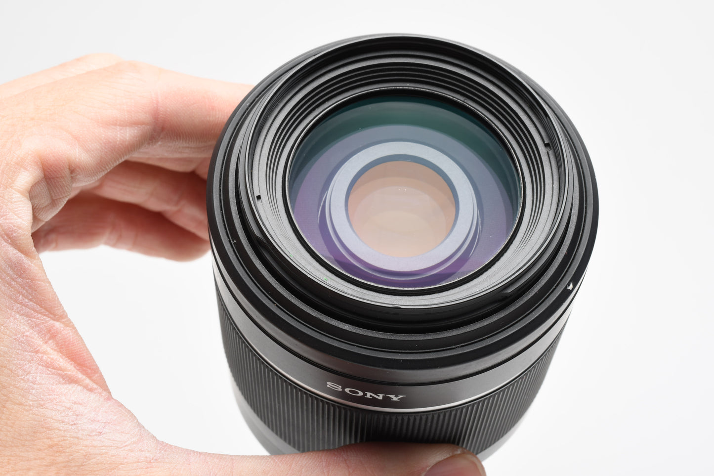 Sony 55-200mm f4-5.6 DT SAM Version 2 lens, caps, Good!