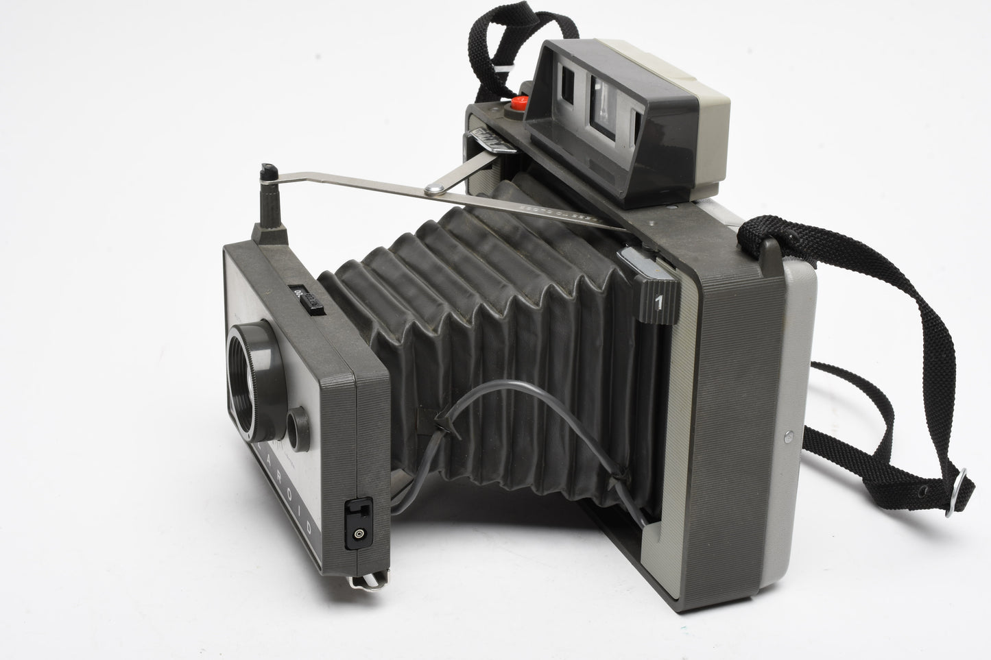 2X Polaroid Land cameras 320 & 440, nice & clean