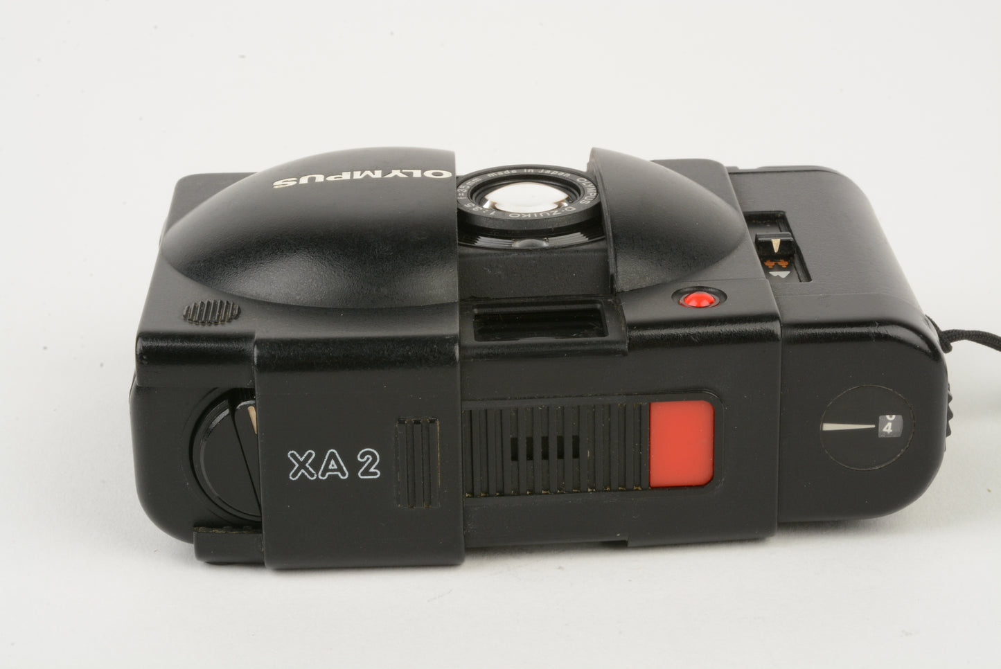 Olympus XA2 35mm Point & Shoot, New light seals, tested, Nice