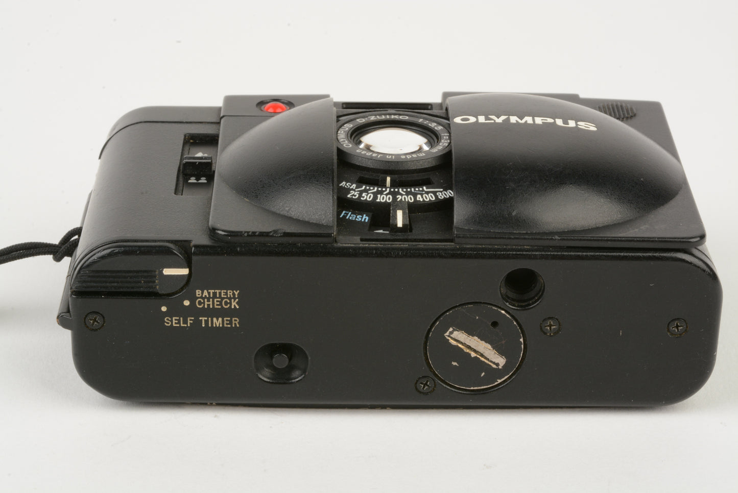 Olympus XA2 35mm Point & Shoot, New light seals, tested, Nice