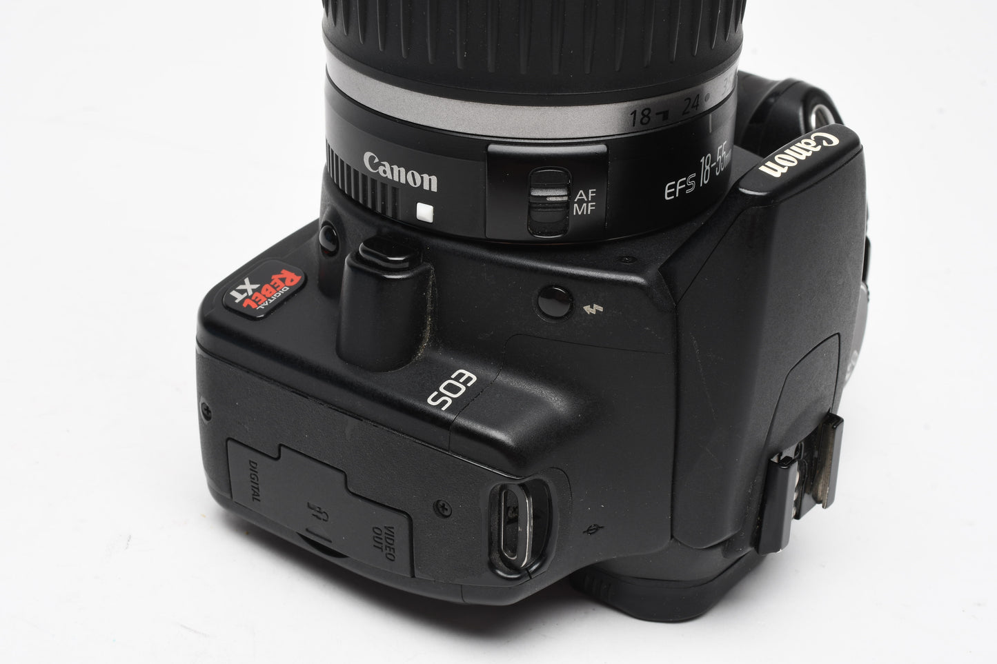 Canon Digital Rebel XT 8MP DSLR w/18-55mm F3.5-5.6 II, Case, Tested, Clean